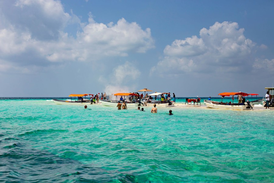 Nakupenda Island